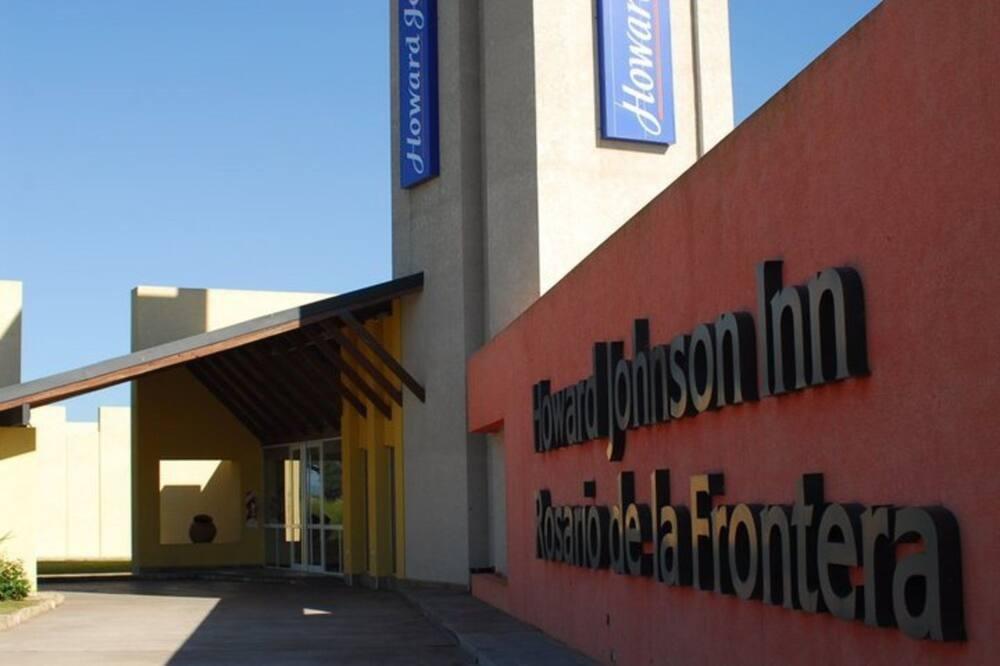 Howard Johnson Inn Rosario De La Frontera Luaran gambar