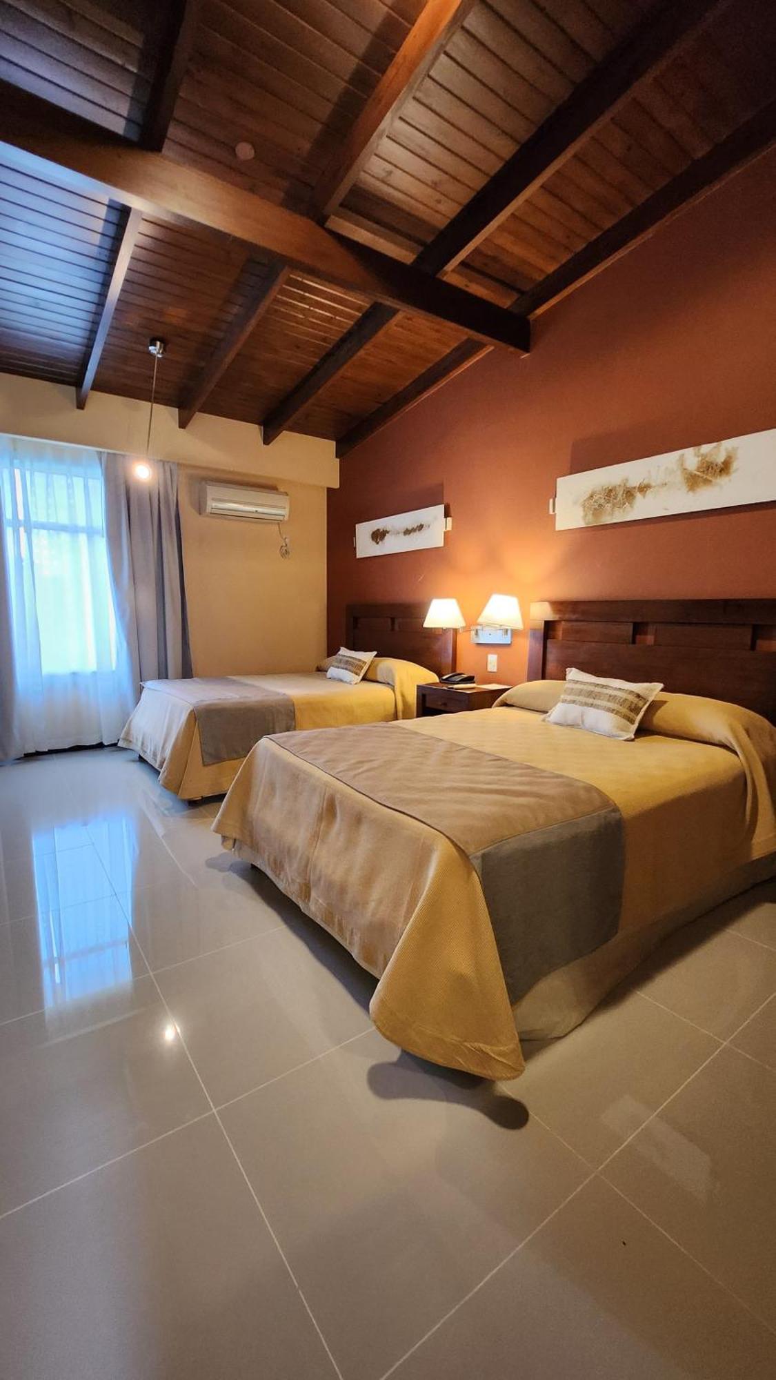 Howard Johnson Inn Rosario De La Frontera Luaran gambar