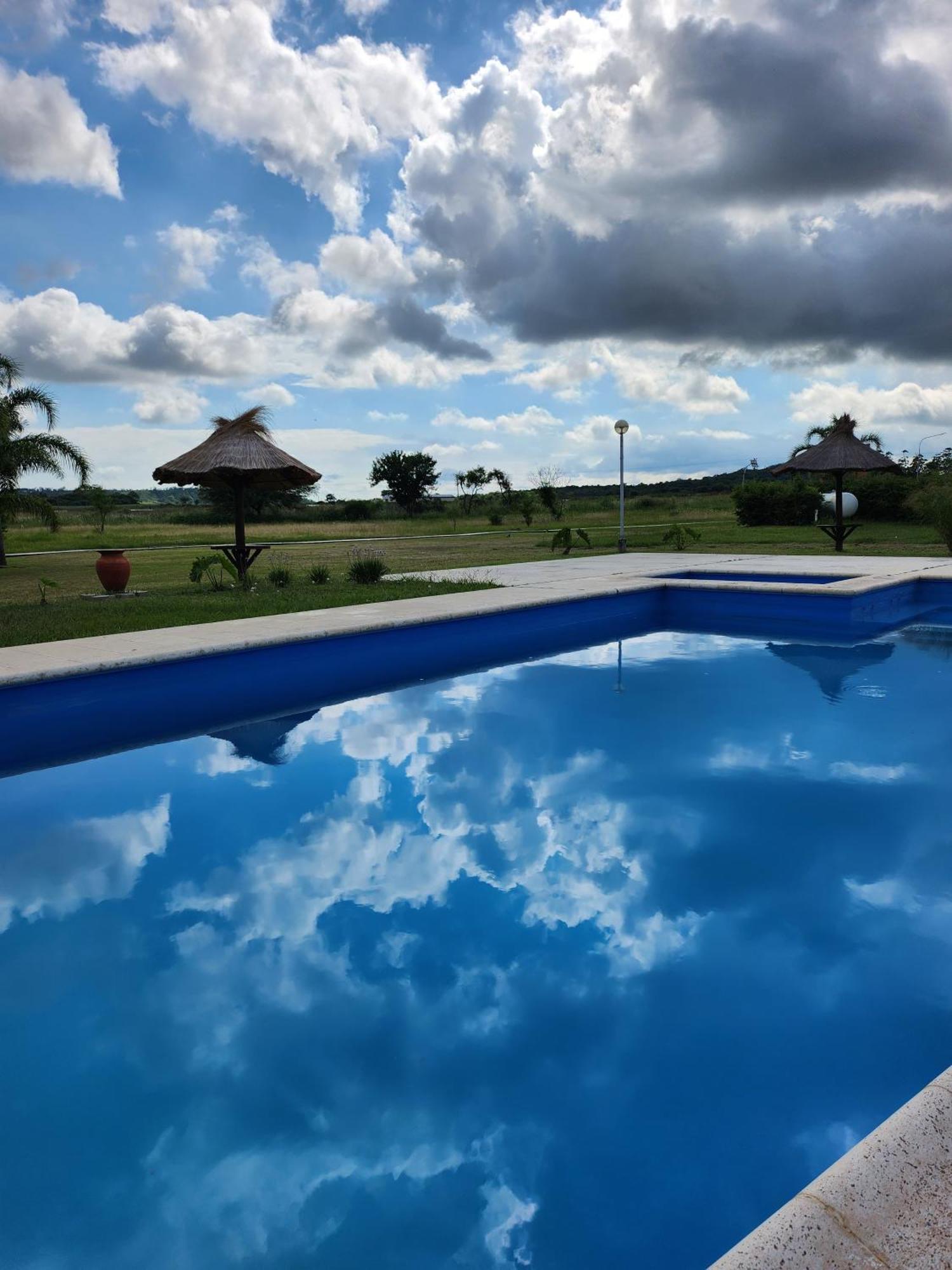 Howard Johnson Inn Rosario De La Frontera Luaran gambar