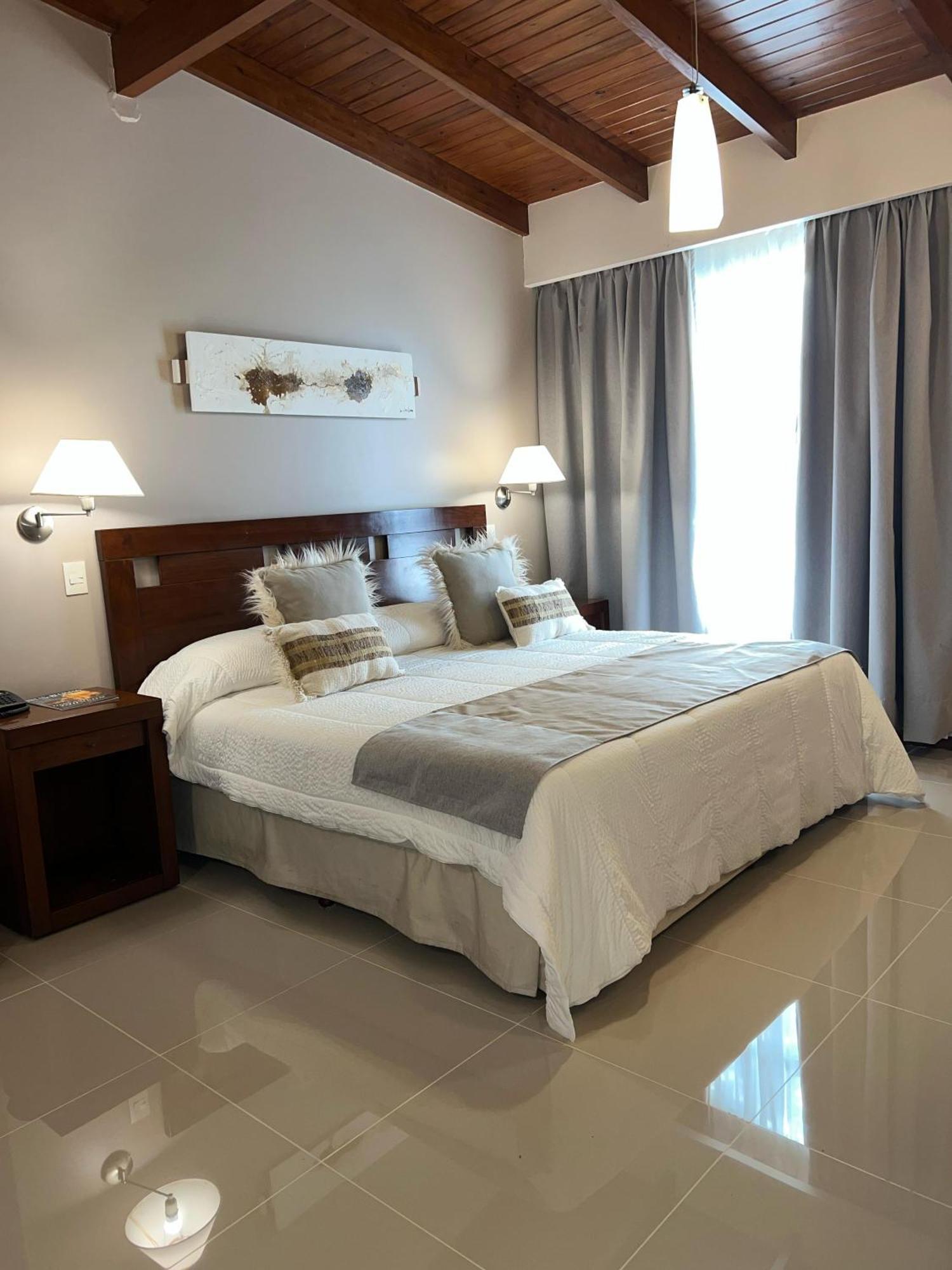Howard Johnson Inn Rosario De La Frontera Luaran gambar