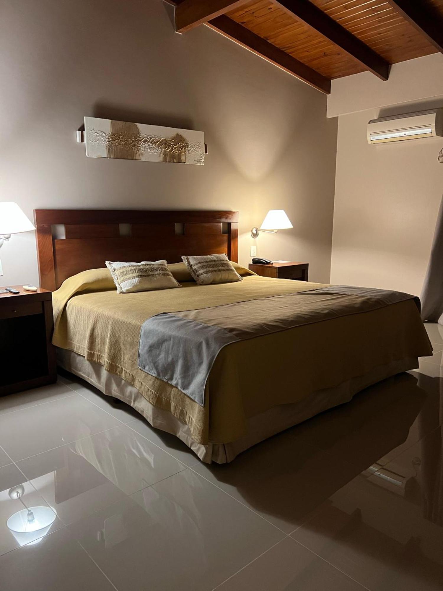 Howard Johnson Inn Rosario De La Frontera Luaran gambar