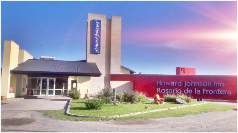 Howard Johnson Inn Rosario De La Frontera Luaran gambar