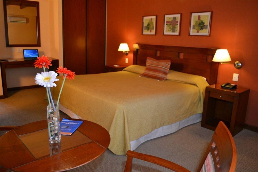Howard Johnson Inn Rosario De La Frontera Luaran gambar